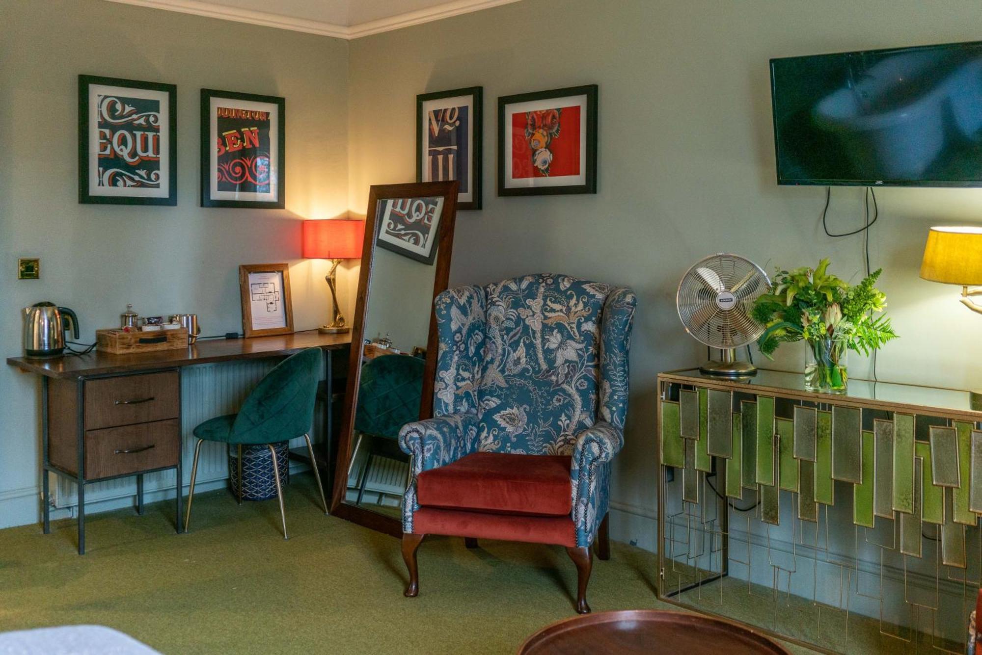 The Dundas Arms Kintbury エクステリア 写真