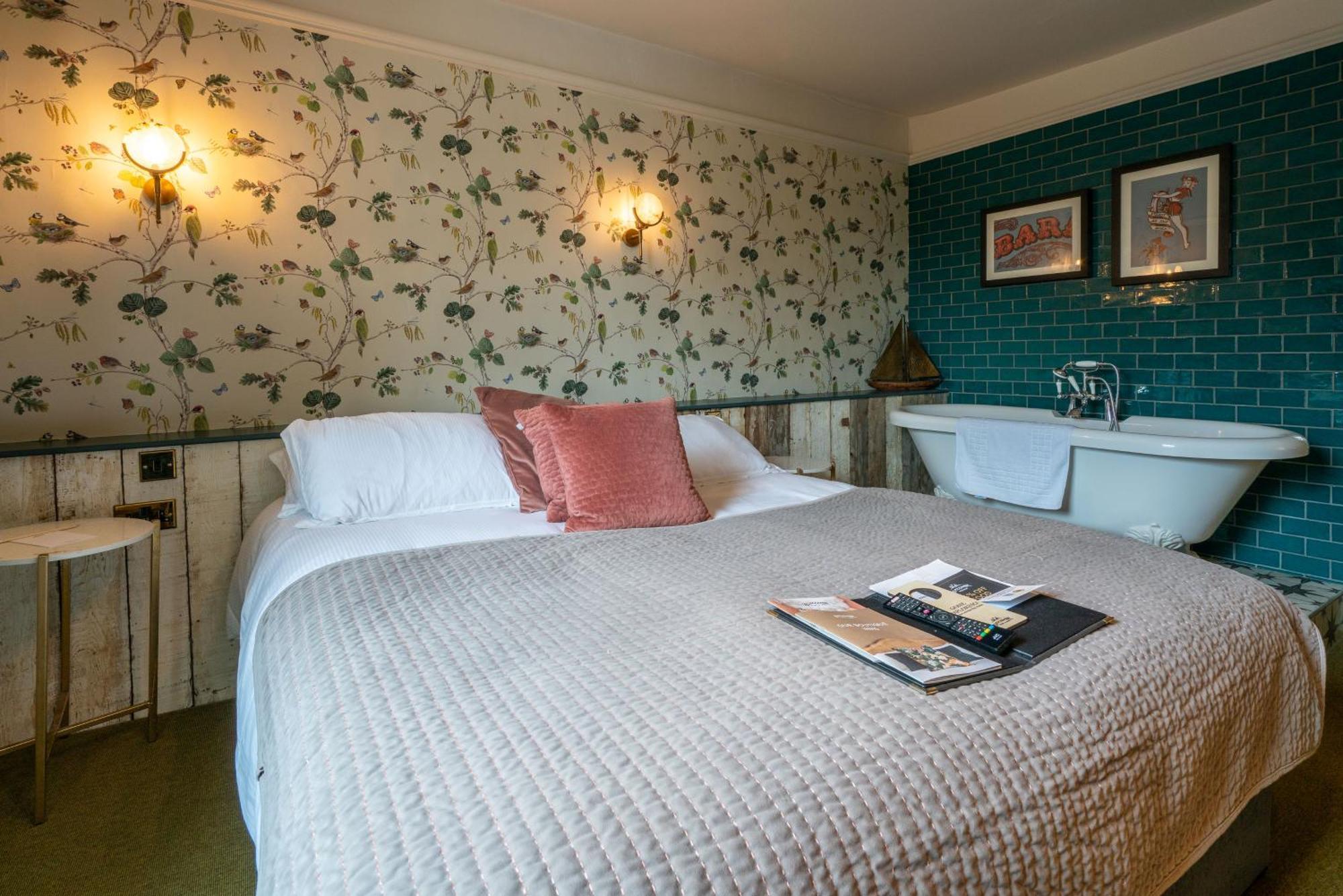 The Dundas Arms Kintbury エクステリア 写真