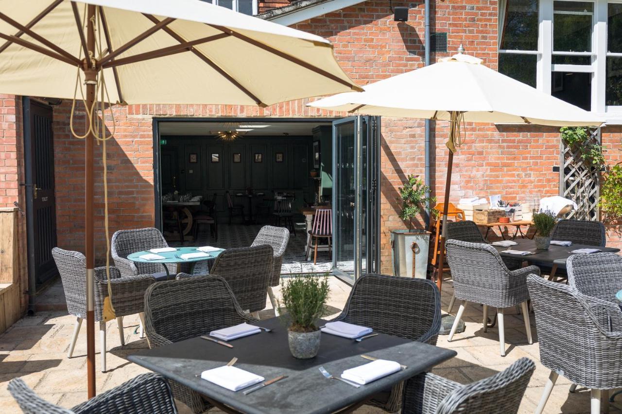 The Dundas Arms Kintbury エクステリア 写真